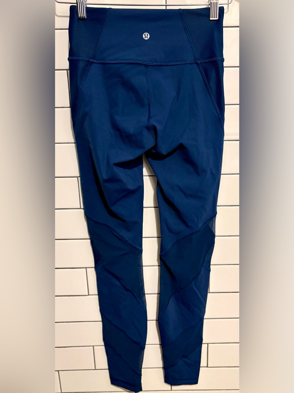 New Lululemon Peleton Collab Blue Skull Active Leggings 4 - Picture 5 of 6